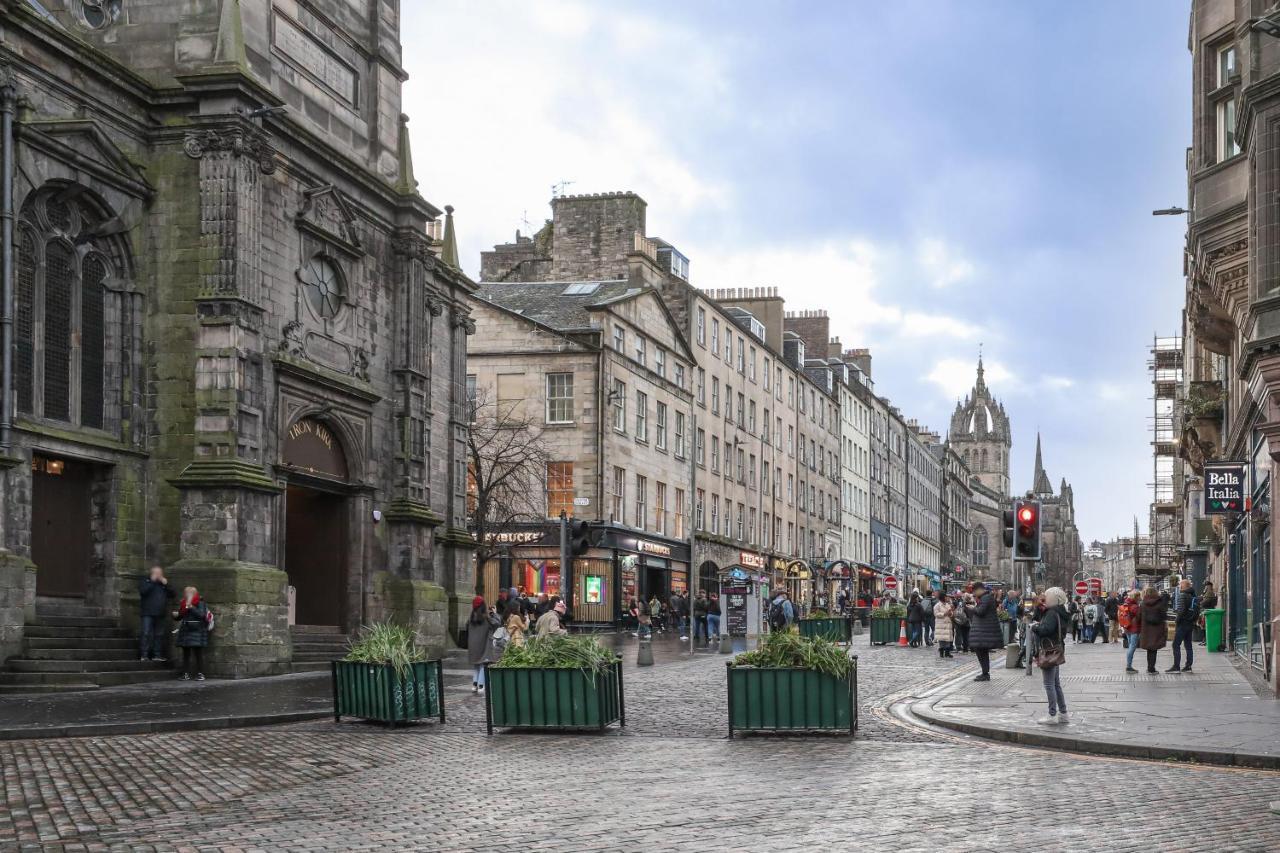 Luxury 3 Bed Royal Mile Apartment Edimburgo Exterior foto