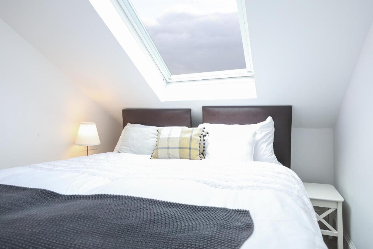 Luxury 3 Bed Royal Mile Apartment Edimburgo Exterior foto